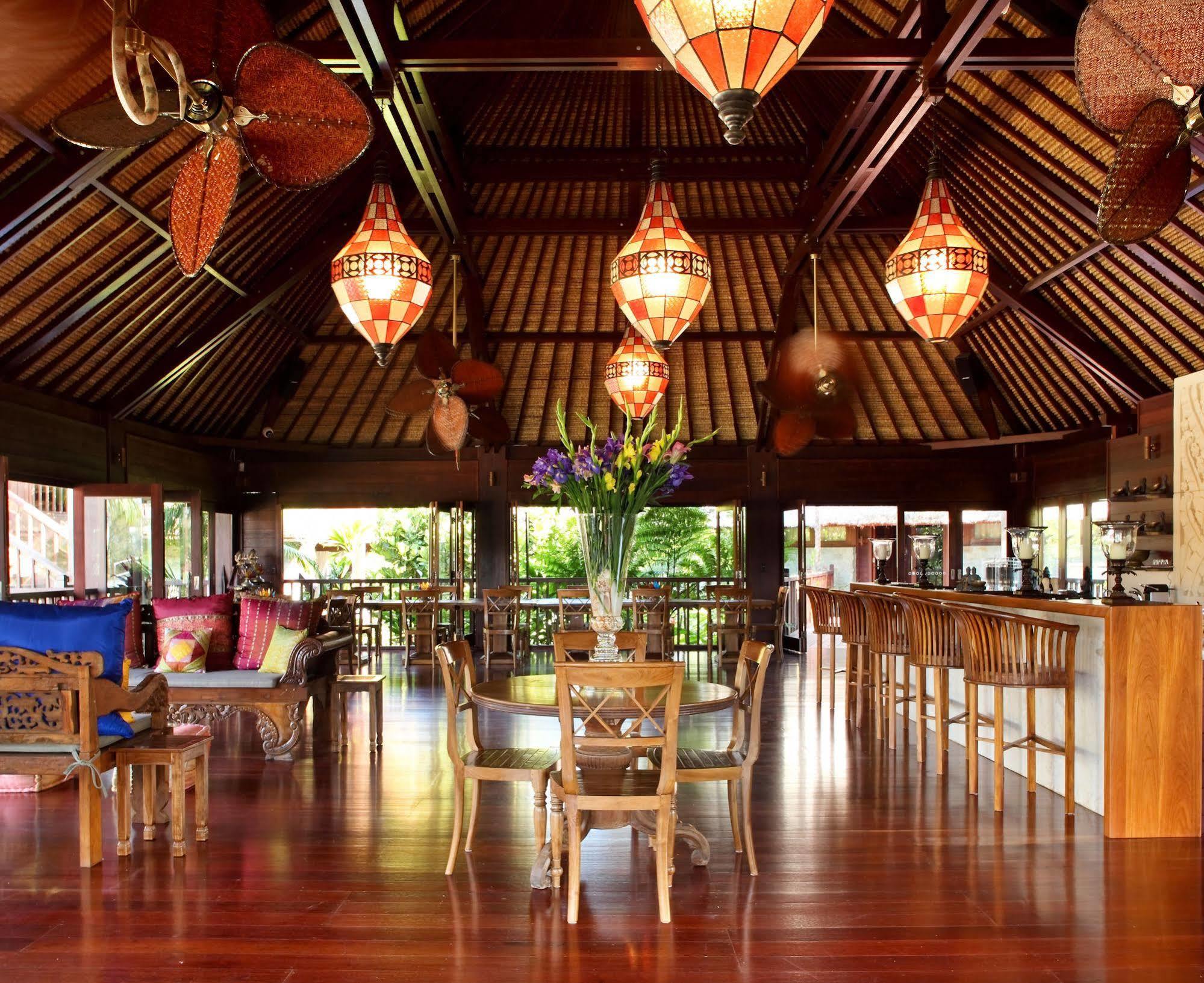 Makepeace Island Hotel Noosa North Shore Exterior photo